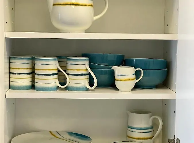 Apartman Stylish With Free Parking, Lift & Views Scarborough